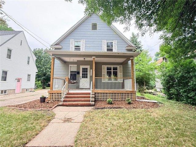 House for sale in Moorhead, Minnesota