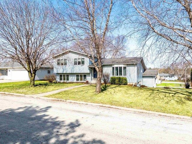 House for sale in Denver, Iowa