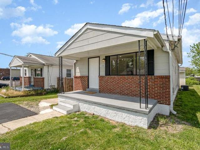 House for sale in Gibsonton, Maryland