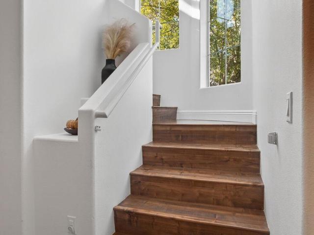 Property for sale in Newbury Park, California