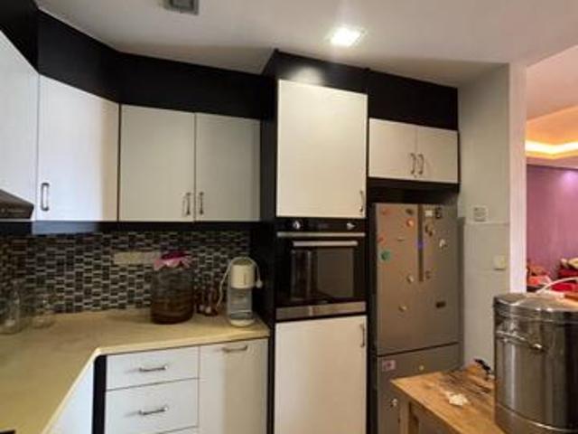 Condominium for sale in Petaling Jaya, Petaling