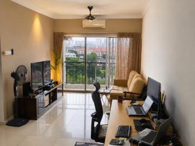 Condominium for sale in Petaling Jaya, Petaling