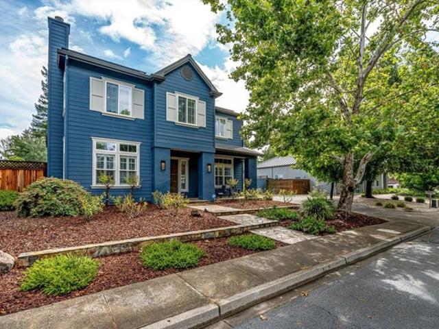 House for sale in Saint Helena, California
