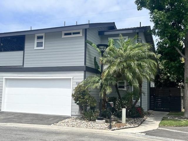 House for sale in Costa Mesa, California