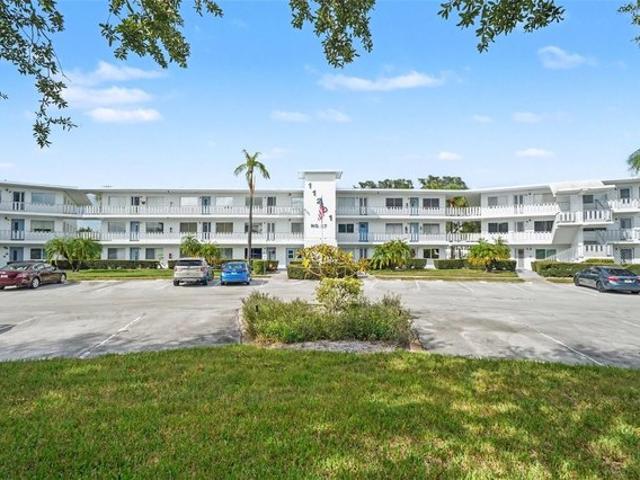 Condo for sale in Seminole, Pinellas County