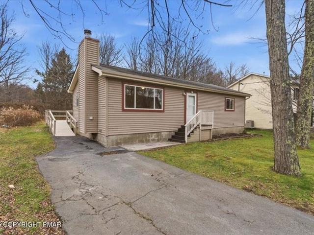 House for sale in Blakeslee, Pennsylvania