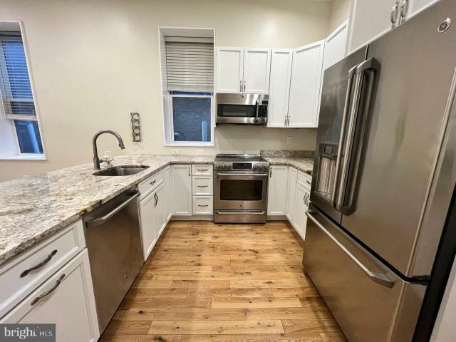 Townhouse for rent in Philadelphia