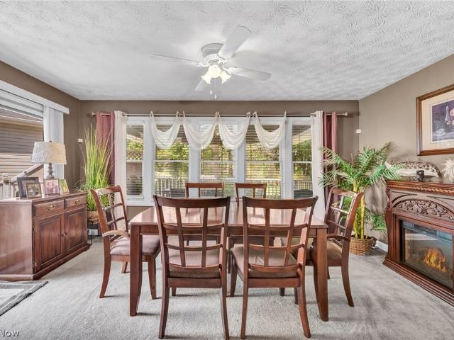 House for sale in Hinckley, Ohio