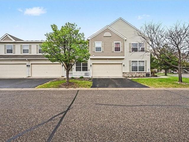 Townhouse for sale in Blaine, Minnesota