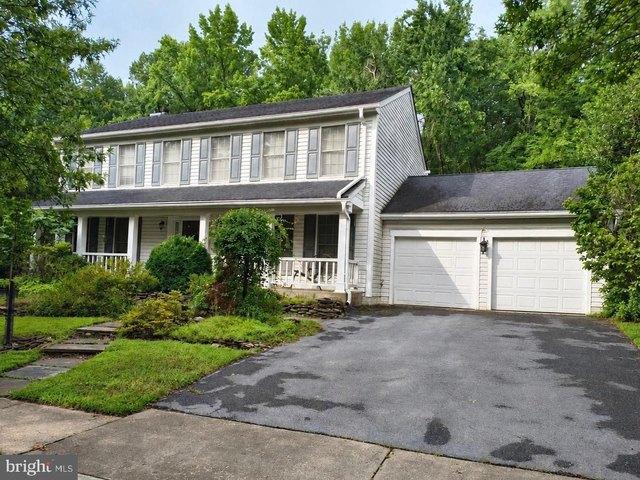 House for sale in North Creek Farms, Beltsville