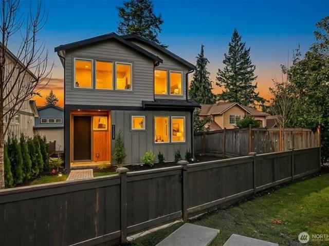 Condo for sale in Kirkland, Washington