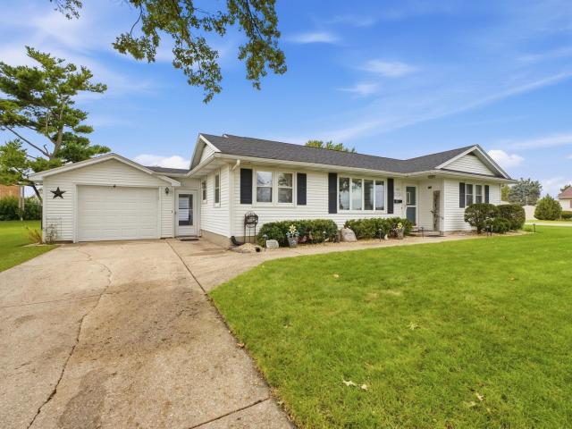 House for sale in DeWitt, Clinton County