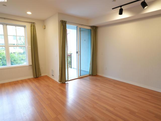 Condo for sale in Emeryville, California