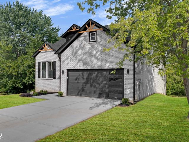 House for sale in Avon, Indiana