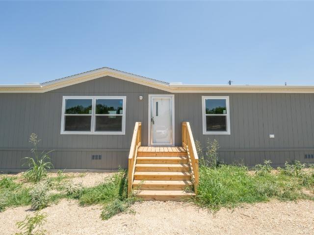 House for sale in Prairie Lea, Texas