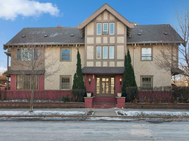 Duplex for sale in Minneapolis