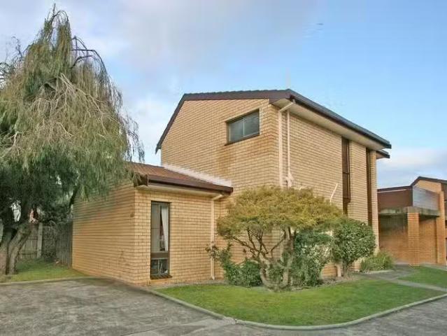 Apartment for rent in West Hobart