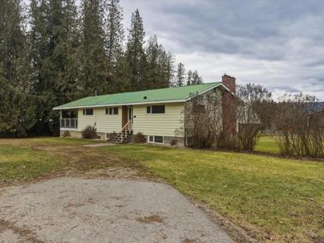 House for sale in Spallumcheen, British Columbia