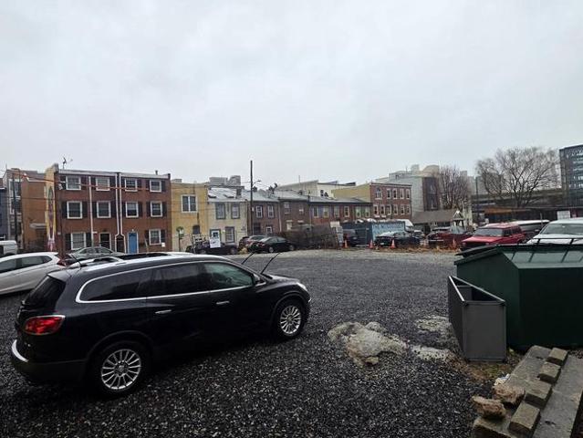 Land for sale in Philadelphia, Pennsylvania