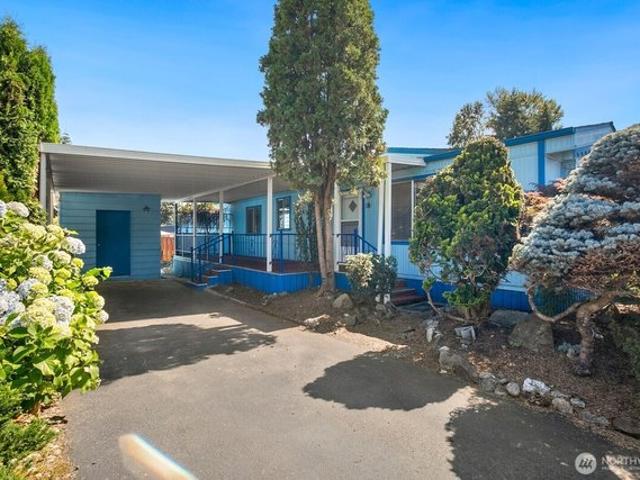 House for sale in Bothell, Washington