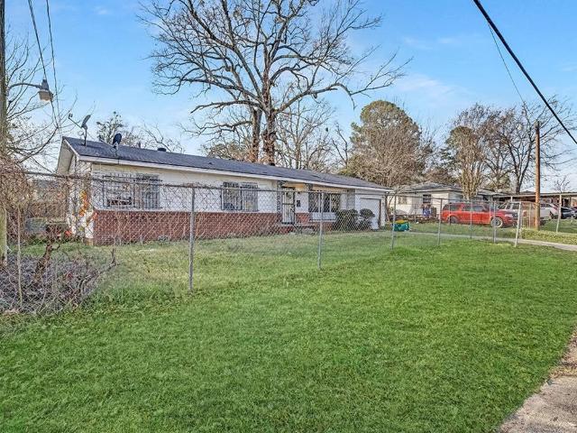 House for sale in Texarkana, Bowie County