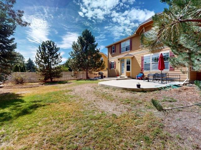 House for sale in Harney, Firestone