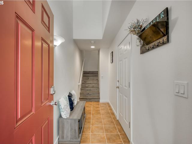 Townhouse for sale in Oregonia
