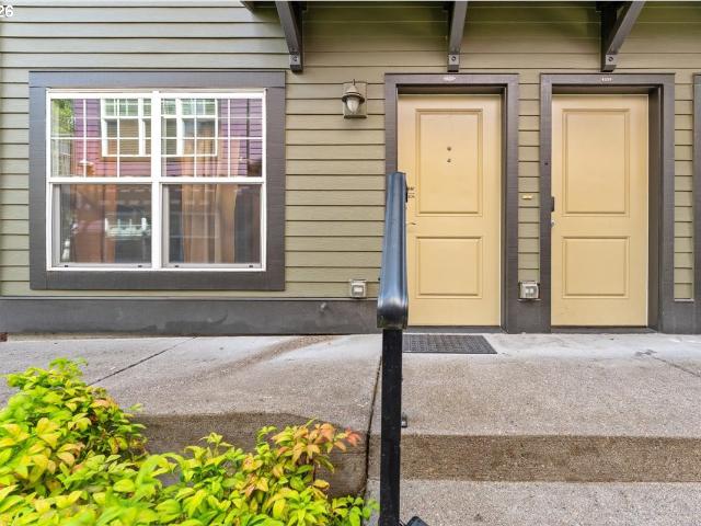 Condo for sale in Oregonia