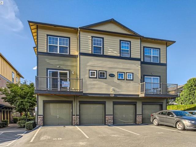 Condo for sale in Oregonia