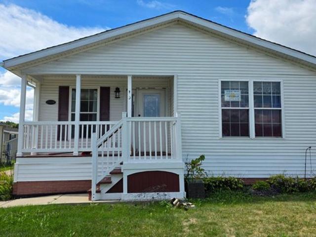 House for sale in South Lyon, Oakland County