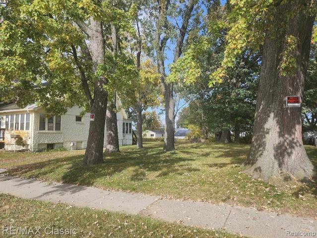 House for sale in Warren, Michigan