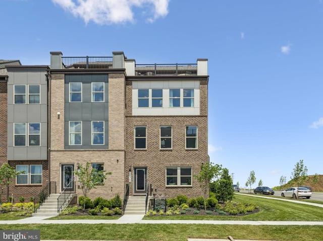 Townhouse for sale in Virginia