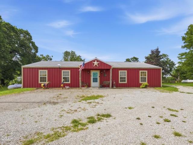 House for sale in Carthage, Missouri