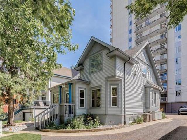 House for sale in Wedgewood, Alberta