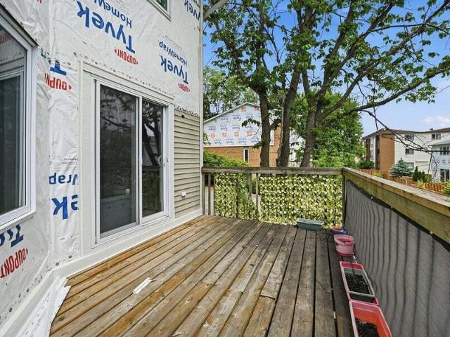 Townhouse for rent in Mulhurst Bay, Ontario