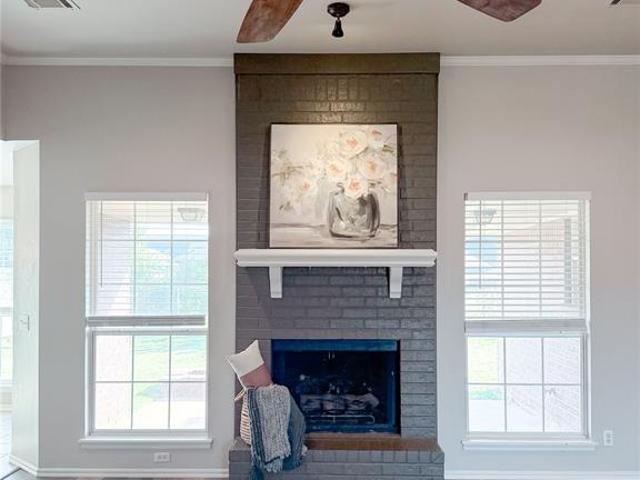 House for sale in Chateau, Edmond