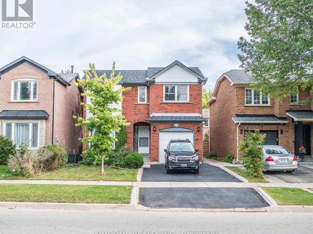 House for sale in Oakville, Ontario