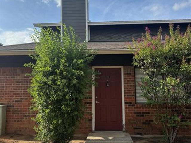 Condo for sale in Arlington, Texas