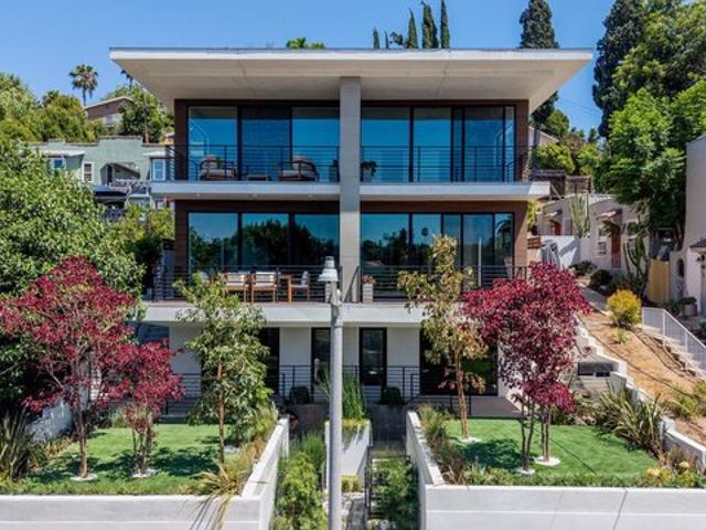 House for sale in Canoga Park, California