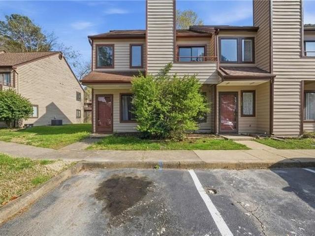 Townhouse for sale in Virginia