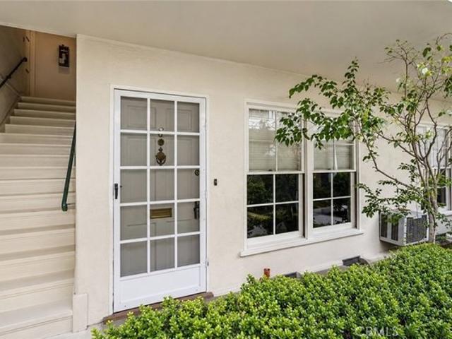 Condo for sale in Glendale, California