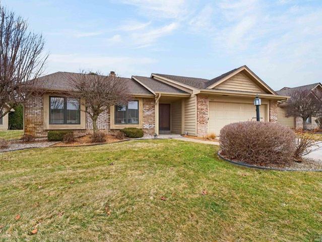 Condo for sale in Auburn, Indiana