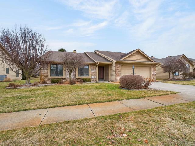 Condo for sale in Auburn, Indiana