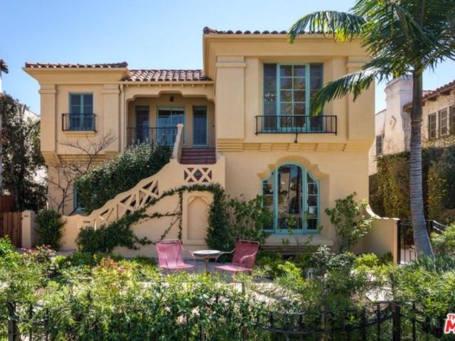 House for sale in Canoga Park, California