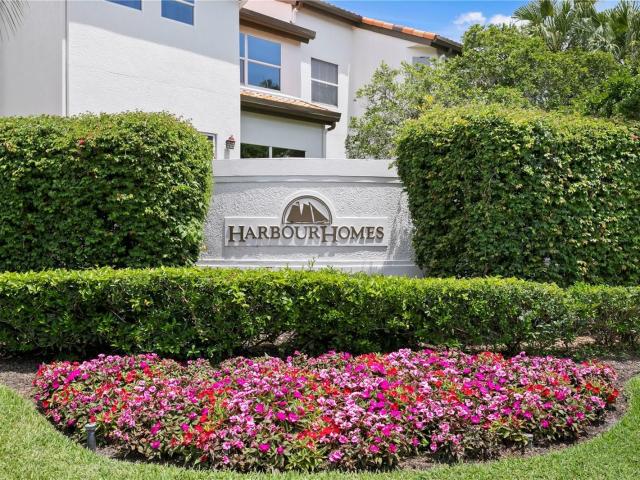 Townhouse for sale in Tampa