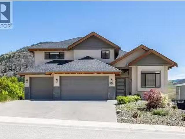 Condo for sale in Winfield, British Columbia