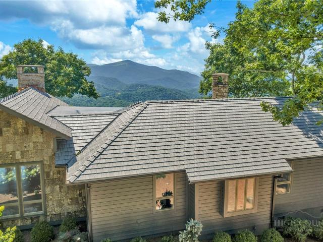 House for sale in Avery, North Carolina