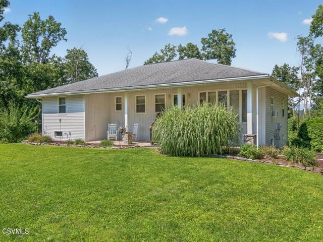 House for sale in Lewisburg, Union County