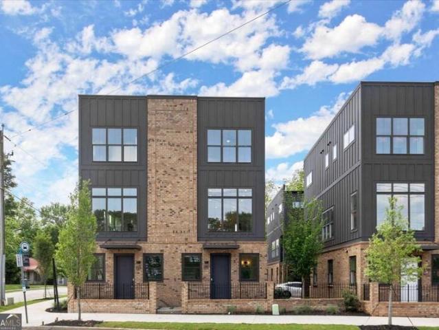 Townhouse for sale in Atlanta