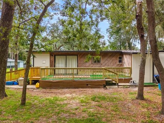 House for sale in Chiefland, Florida